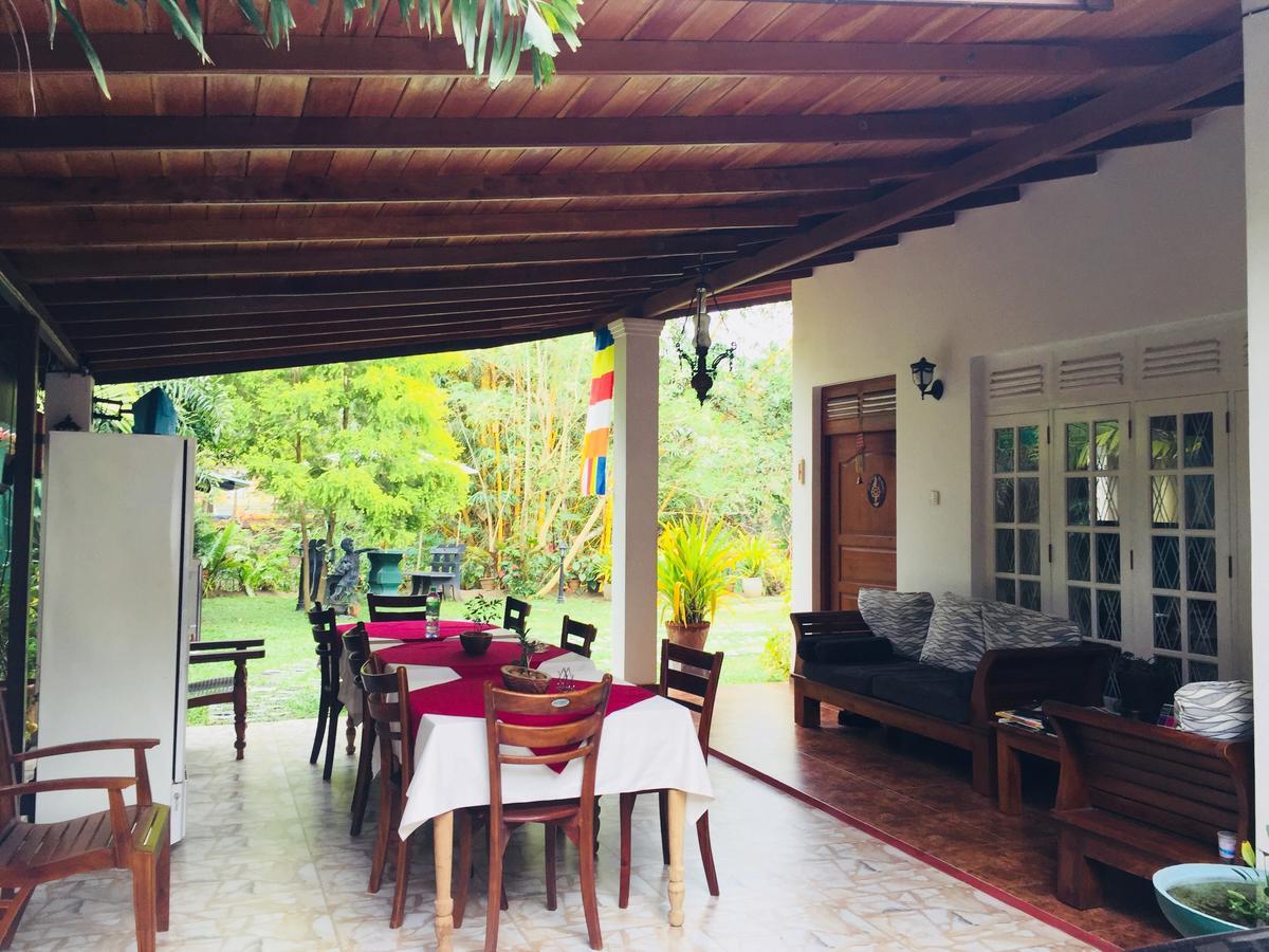 Villa Begonia Katugastota Exterior foto